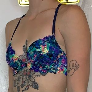 Victoria's Secret pink date racerback padded plunge underwire bra